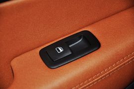 2012款JEEP大切诺基5.7L