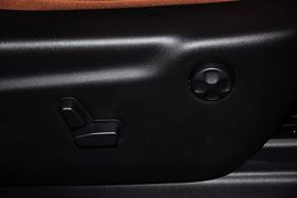 2012款JEEP大切诺基5.7L