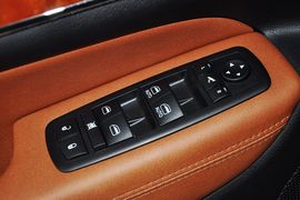 2012款JEEP大切诺基5.7L