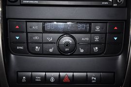 2012款JEEP大切诺基5.7L