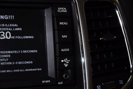 2012款JEEP大切诺基5.7L