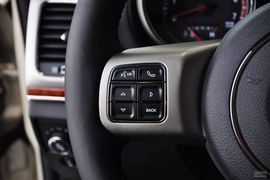 2012款JEEP大切诺基5.7L