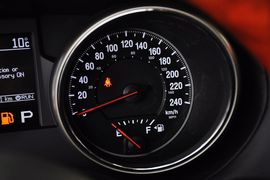 2012款JEEP大切诺基5.7L