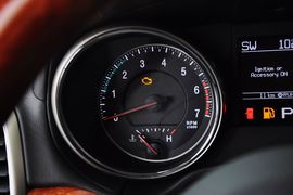 2012款JEEP大切诺基5.7L