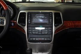 2012款JEEP大切诺基5.7L