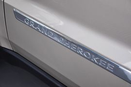 2012款JEEP大切诺基5.7L