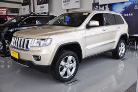 2012款JEEP大切诺基5.7L