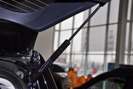 2012款Jeep吉普自由客2.4