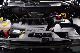 2012款Jeep吉普自由客2.4