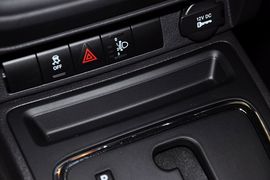 2012款Jeep吉普自由客2.4