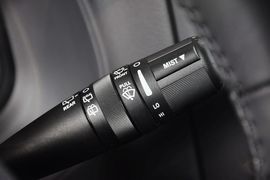 2012款Jeep吉普自由客2.4