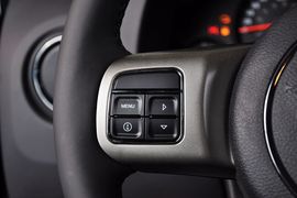 2012款Jeep吉普自由客2.4