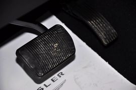 2012款Jeep吉普自由客2.4