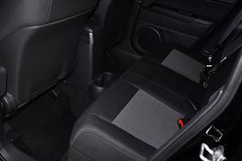 2012款Jeep吉普自由客2.4