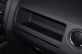 2012款Jeep吉普自由客2.4