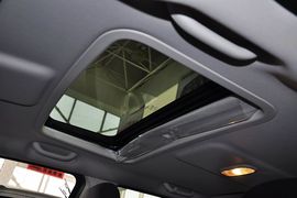 2012款Jeep吉普自由客2.4