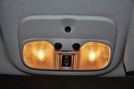 2012款Jeep吉普自由客2.4