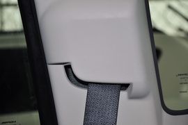 2012款JEEP指南者2.0L