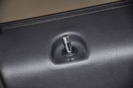 2012款JEEP指南者2.0L