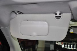2012款JEEP指南者2.0L