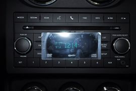 2012款JEEP指南者2.0L