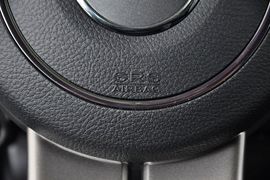 2012款JEEP指南者2.0L