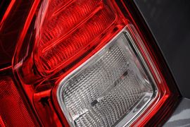 2012款JEEP指南者2.0L