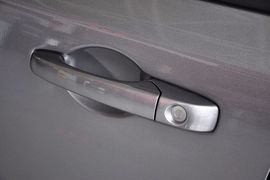 2012款JEEP指南者2.0L