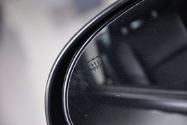 2012款JEEP指南者2.0L