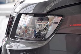 2012款JEEP指南者2.0L