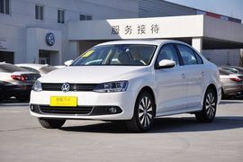 2012款一汽大众全新速腾1.8TSI自动旗舰版