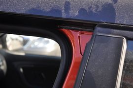 2012款斯柯达晶锐1.6L手自一体酷黑版