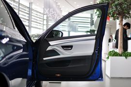 2012款宝马M5上海到店实拍