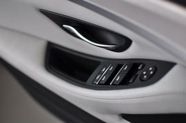 2012款宝马M5上海到店实拍