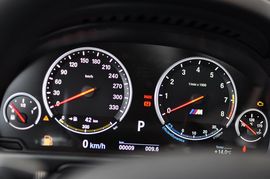 2012款宝马M5上海到店实拍