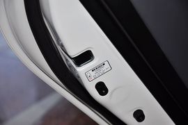 2012款一汽丰田普锐斯1.8L豪华先进版