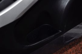 2012款一汽丰田普锐斯1.8L豪华先进版