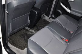 2012款一汽丰田普锐斯1.8L豪华先进版