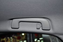 2012款一汽丰田普锐斯1.8L豪华先进版