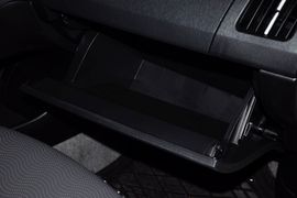 2012款一汽丰田普锐斯1.8L豪华先进版