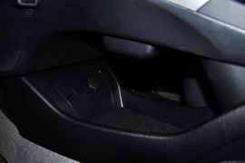 2012款一汽丰田普锐斯1.8L豪华先进版