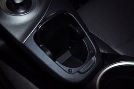 2012款一汽丰田普锐斯1.8L豪华先进版