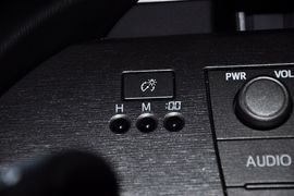 2012款一汽丰田普锐斯1.8L豪华先进版