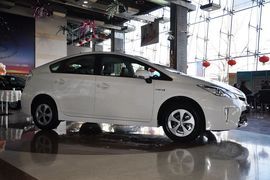 2012款一汽丰田普锐斯1.8L豪华先进版