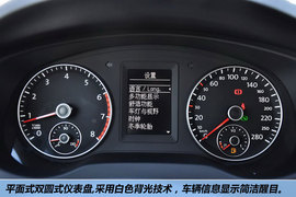 2012款一汽大众全新速腾1.8TSI自动旗舰版