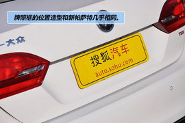 2012款一汽大众全新速腾1.8TSI自动旗舰版