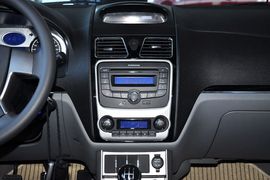 2012款帝豪EC715手动舒适型