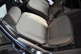 2012款东南V3菱悦1.5L手动舒适版