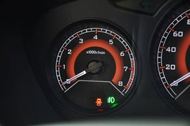 2012款东南V3菱悦1.5L手动舒适版
