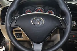 2012款东南V3菱悦1.5L手动舒适版